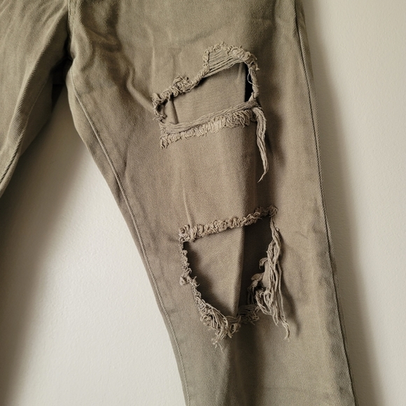 𝅺FOREVER 21 Distressed Straight Jeans for Men in Brown Size 34 - Picture 3 of 9